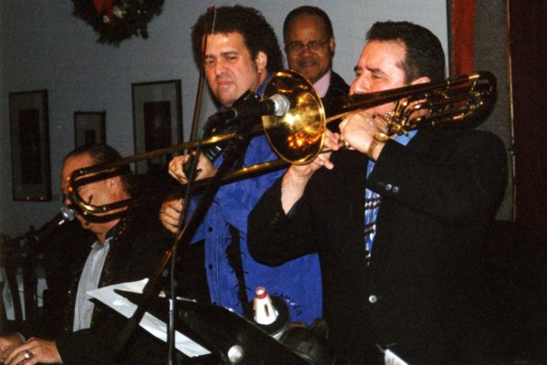 Latin Cool Records Label launching concert at Birdland in New York City, December 2, 2002, left to right: Larry Harlow (El Judio Maravilloso), Guillermo Edghill, Alfredo de la Fé, Demetrios Kastaris (photo credit Hilda Kastaris)